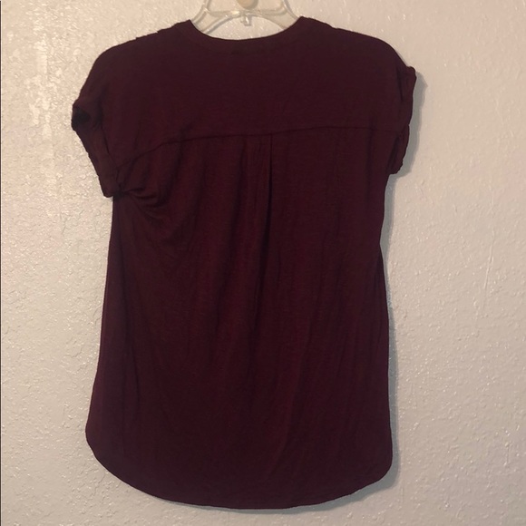 Universal thread hi-lo tie up shirt - Picture 3 of 3